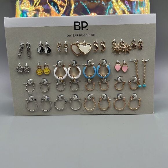 BP Nordstrom DIY Ear Huggie Kit - Picture 3 of 3